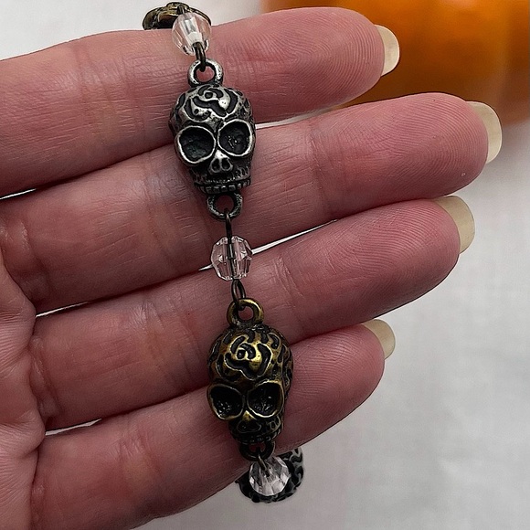 Handmade Skull Bracelet - Picture 3 of 3